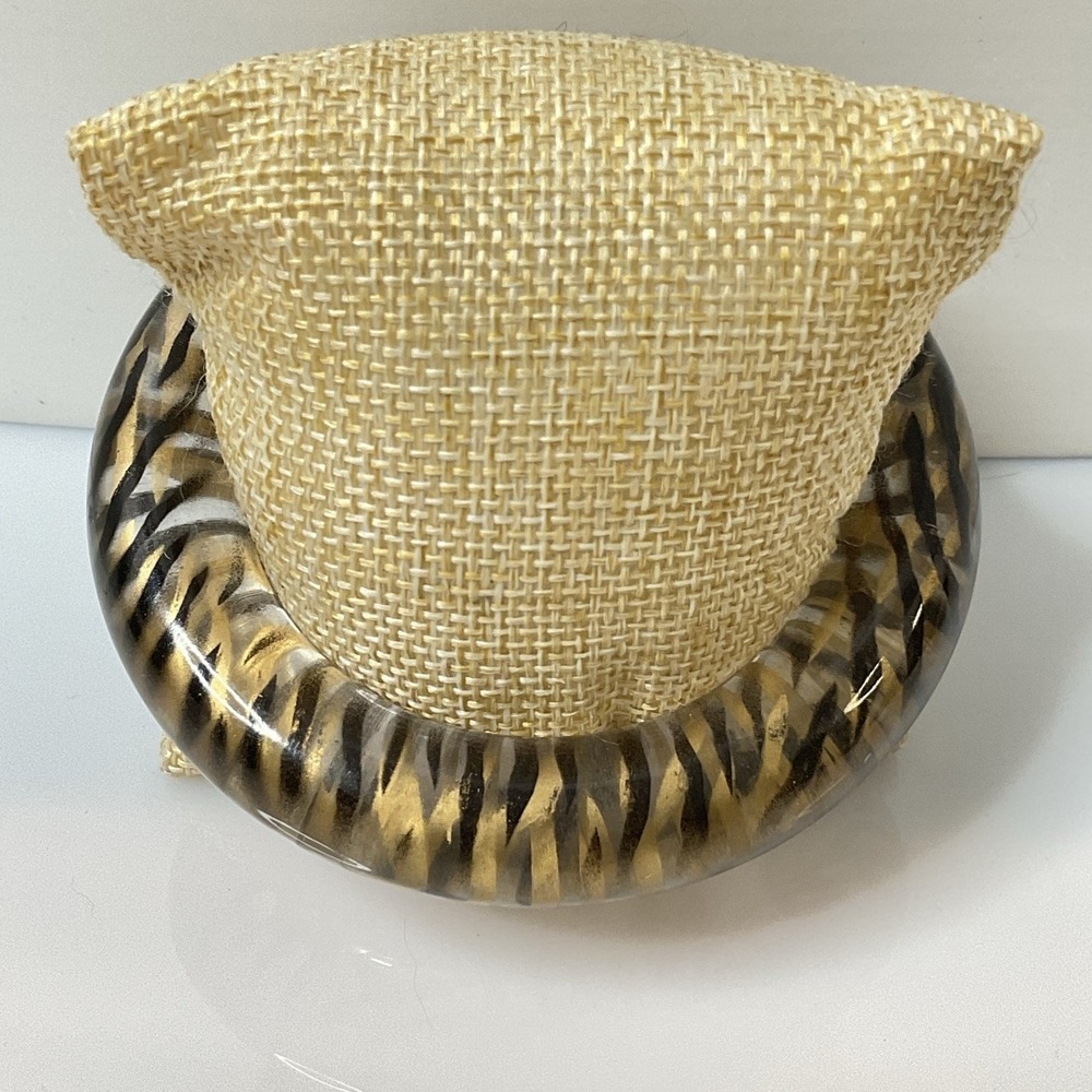 Vintage Acrylic Bangle Bracelet Gold Black Zebra Print Size 7.75 Round